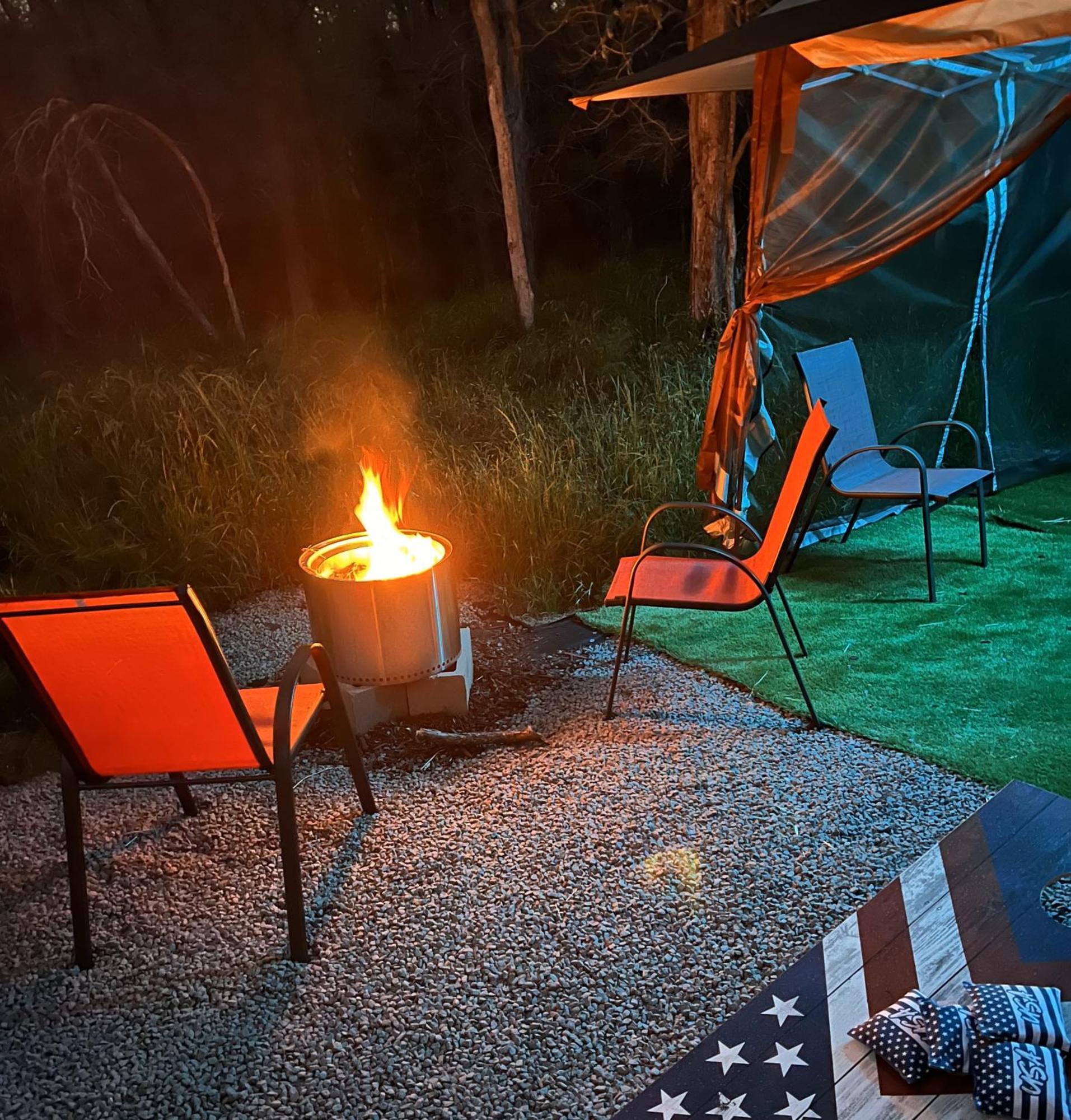 Private Cozy Hideaway With Deck Escape Austin 35Mi Villa Bastrop Luaran gambar