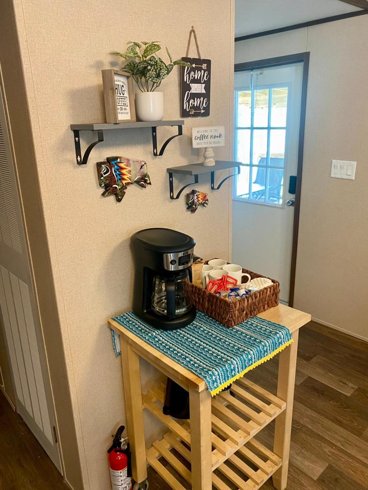 Private Cozy Hideaway With Deck Escape Austin 35Mi Villa Bastrop Luaran gambar